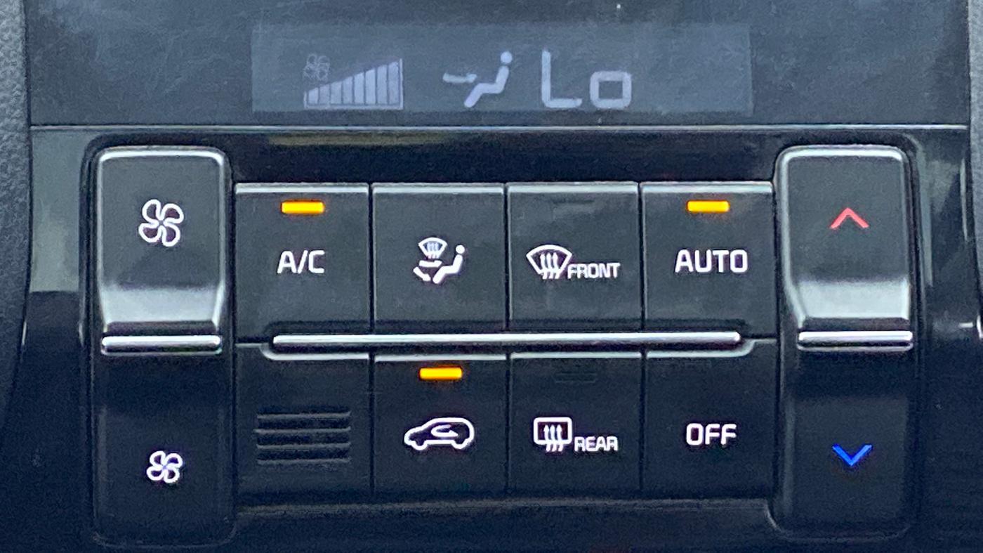 2020 KIA SONET GTX PLUS 1.5D  AT, Diesel, Automatic, 57,424 km, Automatic Climate Control