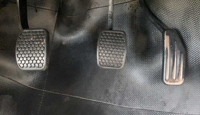 2015 Maruti Alto 800 VXI, Petrol, Manual, 73,170 km, Pedals