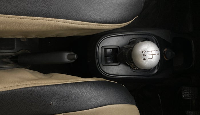 2015 Tata Nano TWIST XT, Petrol, Manual, 47,618 km, Gear Lever