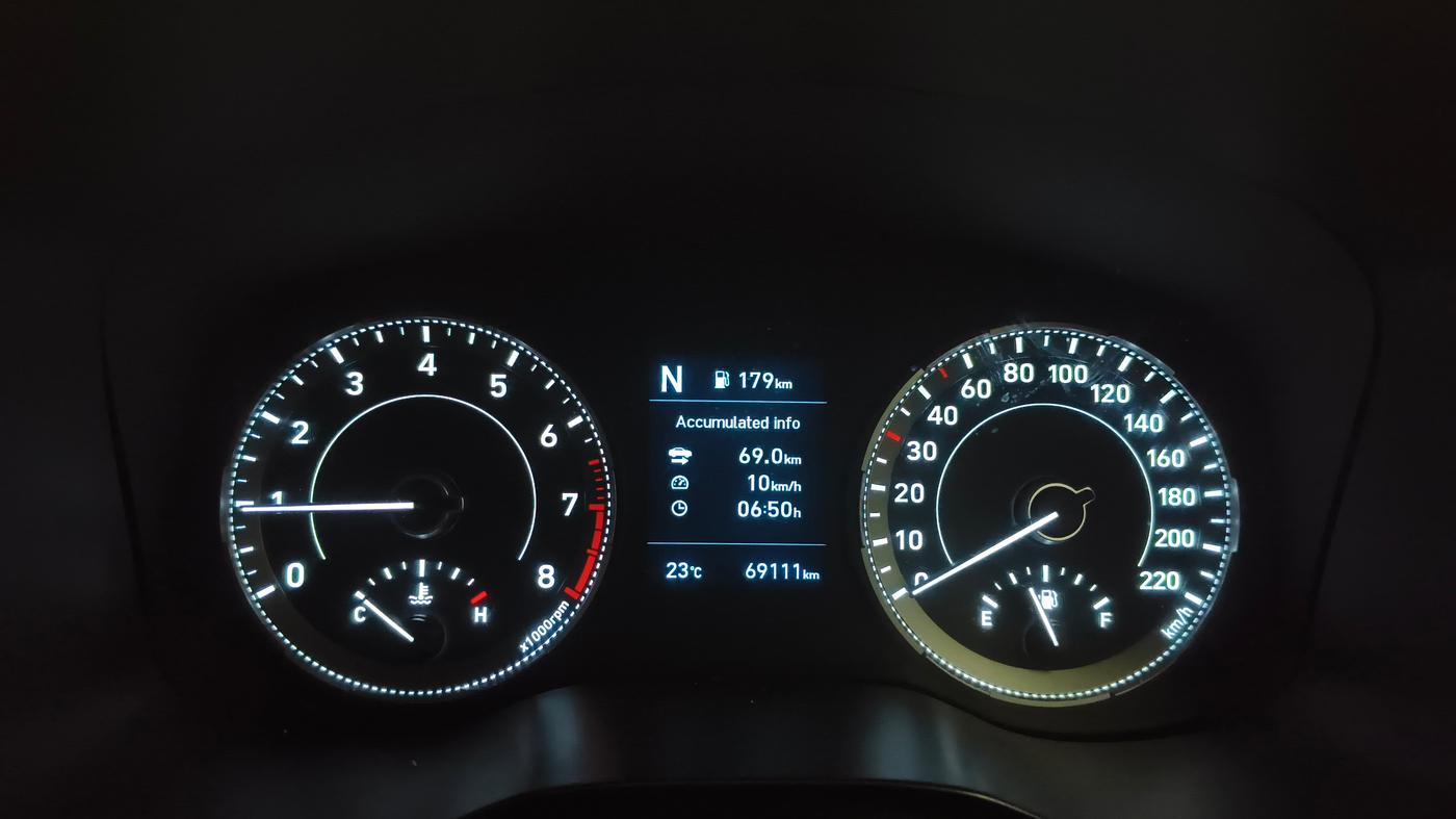 2021 Hyundai VENUE SX 1.0 (O) TURBO IMT, Petrol, Manual, 69,111 km, Odometer Image