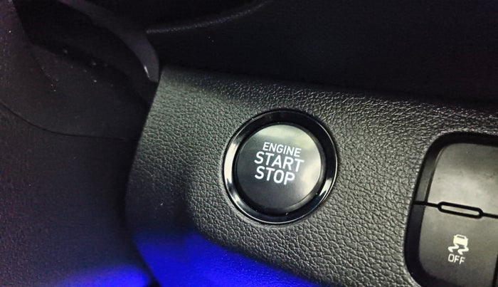 2021 Hyundai VENUE SX 1.0 (O) TURBO IMT, Petrol, Manual, 69,111 km, Keyless Start/ Stop Button