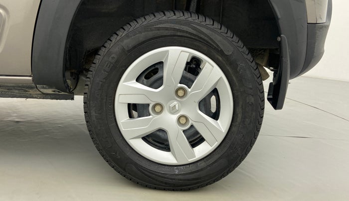 2019 Renault Kwid 1.0 RXT Opt, CNG, Manual, 2,638 km, Left Rear Wheel