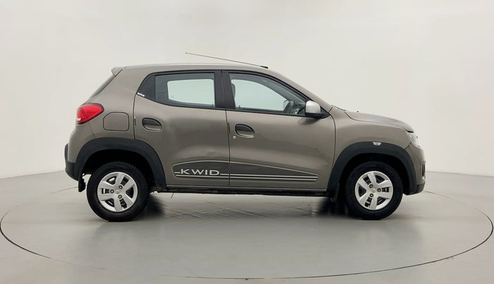 2019 Renault Kwid 1.0 RXT Opt, CNG, Manual, 2,638 km, Right Side View