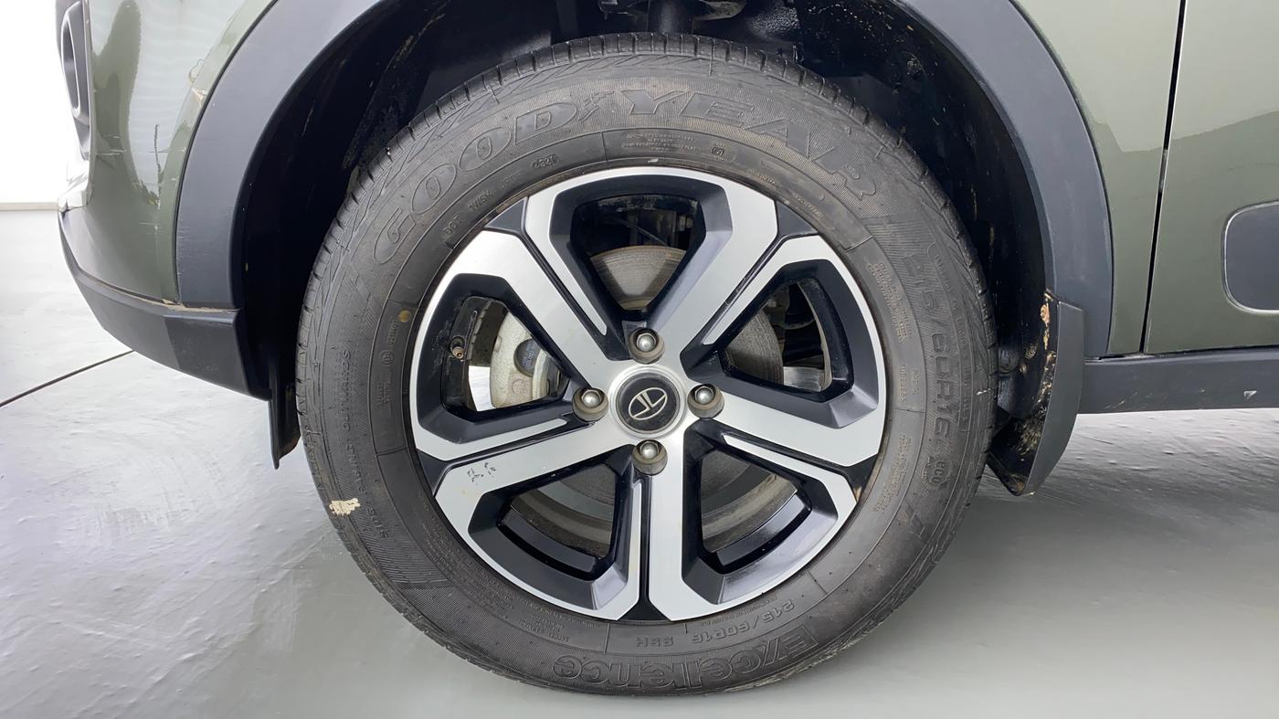 2021 Tata NEXON XZ+ 1.5, Diesel, Manual, 10,422 km, Left Front Wheel
