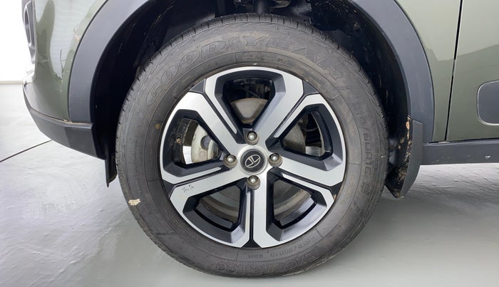2021 Tata NEXON XZ+ 1.5, Diesel, Manual, 10,422 km, Left Front Wheel