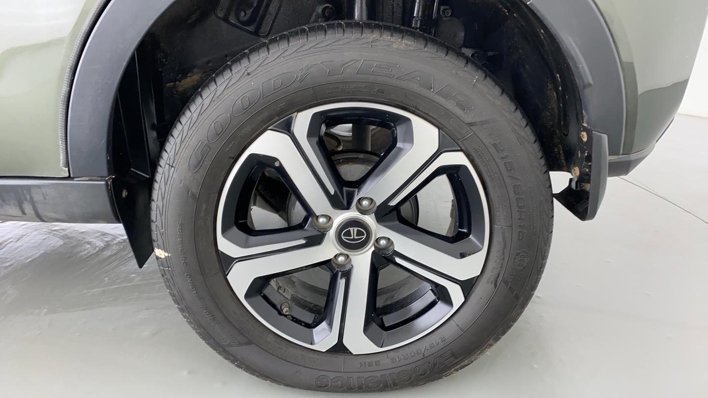 2021 Tata NEXON XZ+ 1.5, Diesel, Manual, 10,422 km, Left Rear Wheel