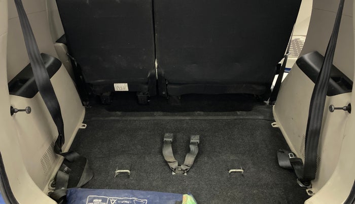 2019 Renault TRIBER RXZ, Petrol, Manual, 1,00,689 km, Boot Inside