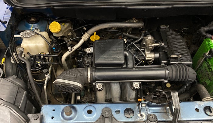 2019 Renault TRIBER RXZ, Petrol, Manual, 1,00,689 km, Engine View - Right