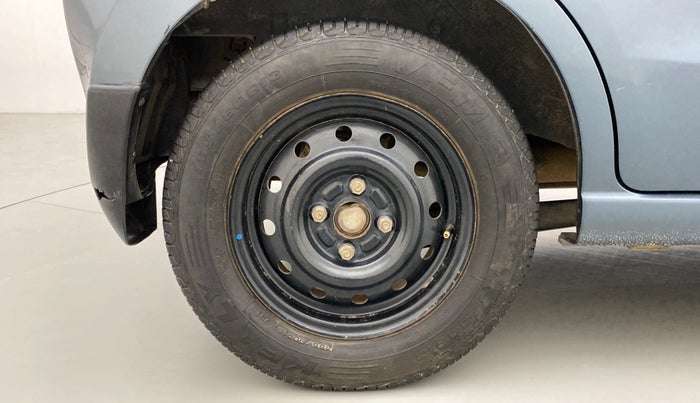 2010 Maruti A Star VXI, Petrol, Manual, 50,887 km, Right Rear Wheel
