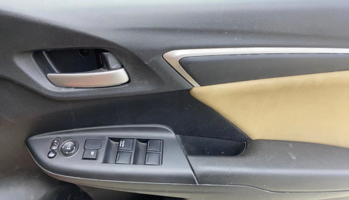 2015 Honda Jazz 1.2L I-VTEC V, Petrol, Manual, 42,111 km, Driver Side Door Panels Control