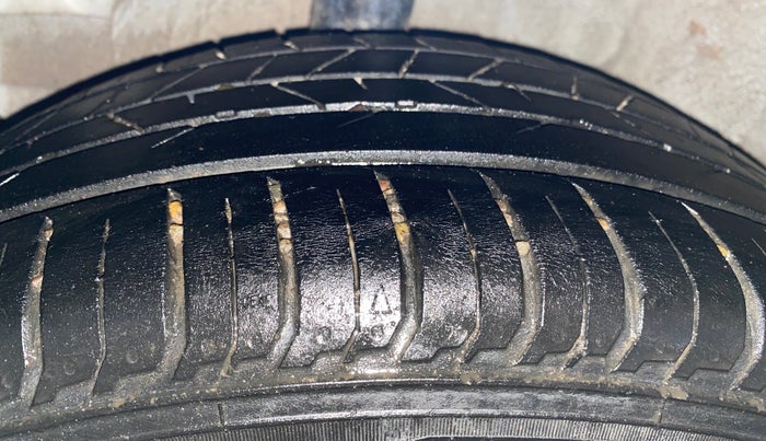 2021 Hyundai NEW I20 Asta 1.0 GDI Turbo IMT, Petrol, Manual, 41,111 km, Right Rear Tyre Tread