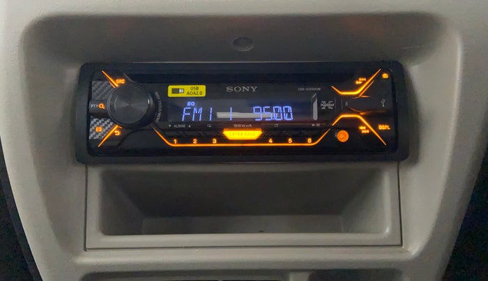 2017 Maruti Eeco 5 STR WITH AC PLUSHTR, Petrol, Manual, 31,060 km, Infotainment System