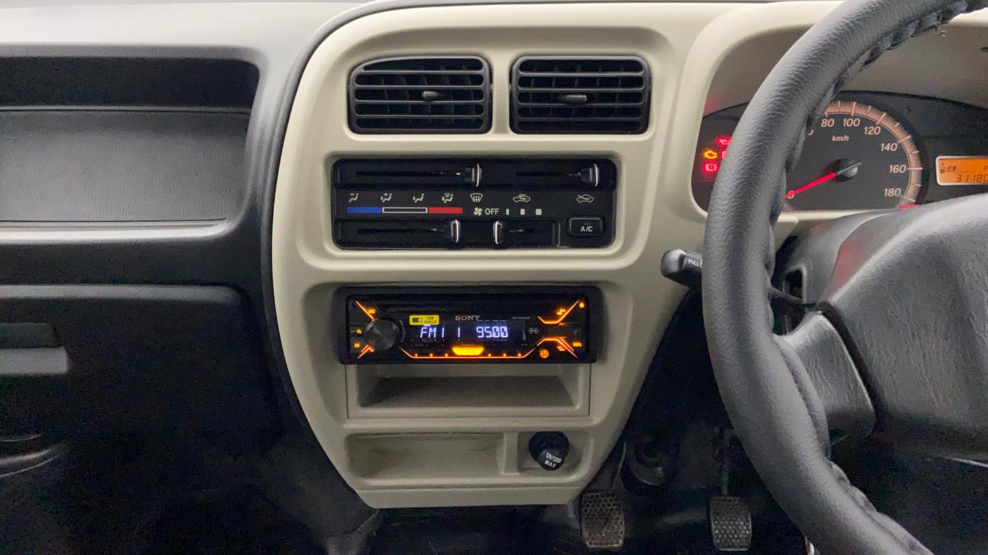 2017 Maruti Eeco 5 STR WITH AC PLUSHTR, Petrol, Manual, 31,060 km, Air Conditioner