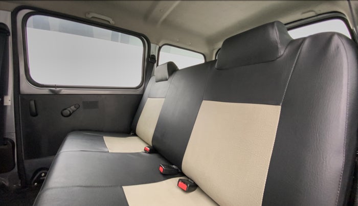 2017 Maruti Eeco 5 STR WITH AC PLUSHTR, Petrol, Manual, 31,060 km, Right Side Door Cabin View