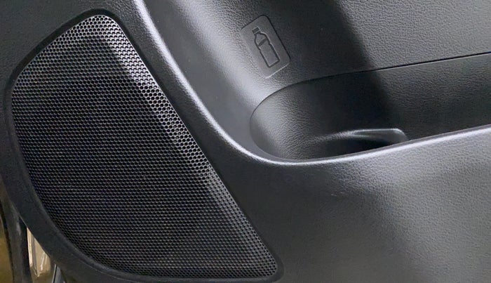 2020 Maruti XL6 ALPHA AT SHVS, Petrol, Automatic, 20,749 km, Speaker