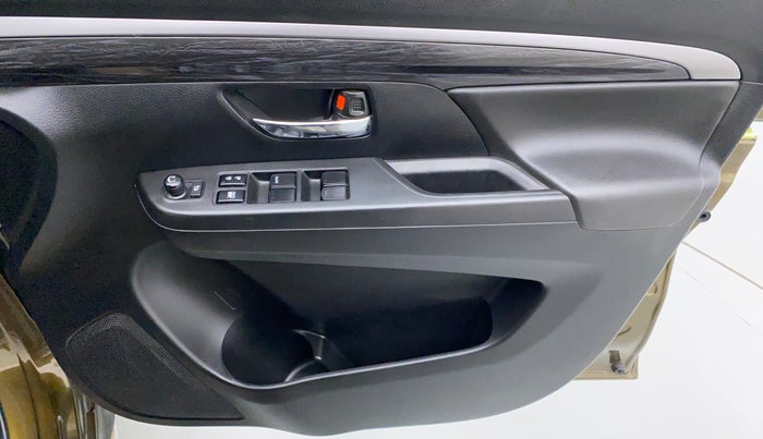 2020 Maruti XL6 ALPHA AT SHVS, Petrol, Automatic, 20,749 km, Driver Side Door Panels Control