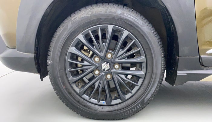 2020 Maruti XL6 ALPHA AT SHVS, Petrol, Automatic, 20,749 km, Left Front Wheel