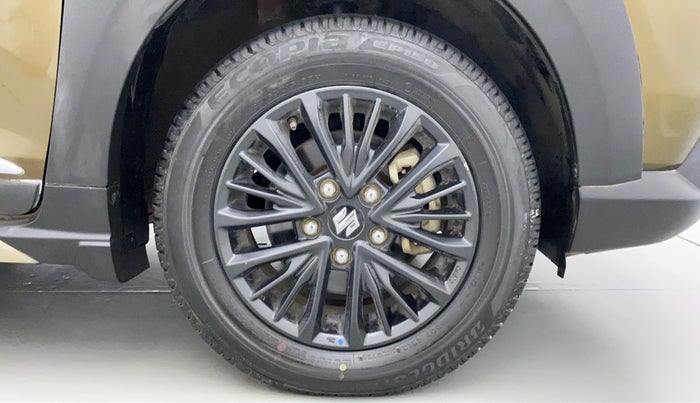 2020 Maruti XL6 ALPHA AT SHVS, Petrol, Automatic, 20,749 km, Right Front Wheel