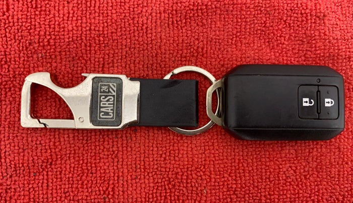 2020 Maruti XL6 ALPHA AT SHVS, Petrol, Automatic, 20,749 km, Key Close Up