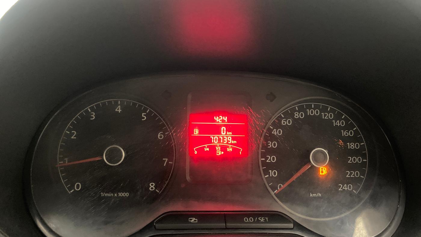 2013 Volkswagen Polo HIGHLINE1.2L, Petrol, Manual, 70,717 km, Odometer Image