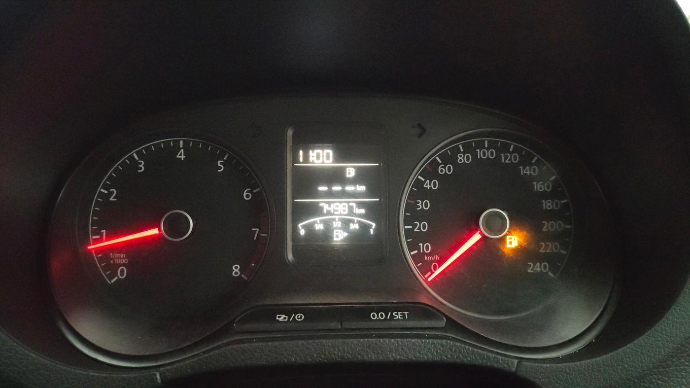 2016 Volkswagen Ameo HIGHLINE1.2L, Petrol, Manual, 74,987 km, Odometer Image