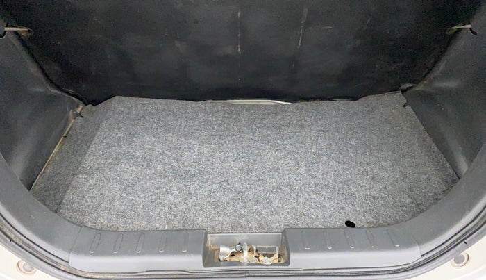 2018 Maruti Alto 800 LXI, Petrol, Manual, 58,712 km, Boot Inside