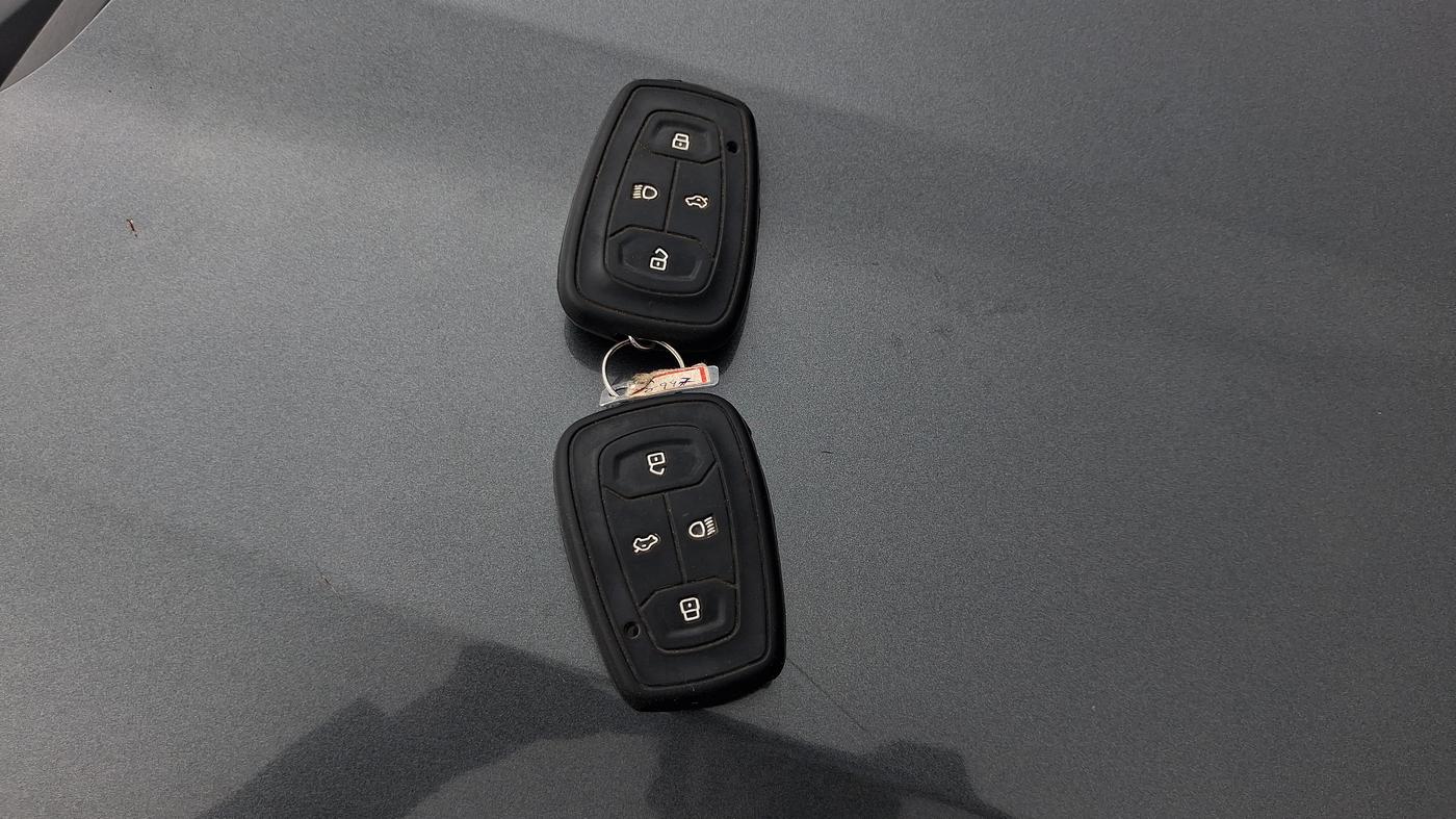 2023 Tata NEXON XZA PLUS SUNROOF PETROL, Petrol, Automatic, 32,224 km, Key Close Up