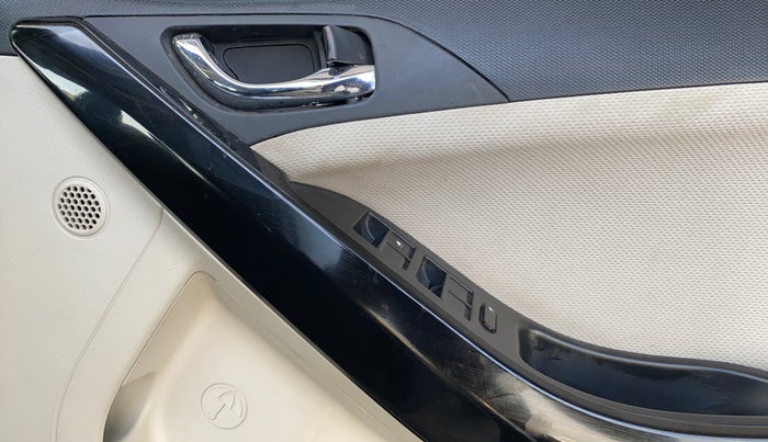 2021 Tata NEXON XZ PLUS PETROL, Petrol, Manual, 53,161 km, Driver Side Door Panels Control