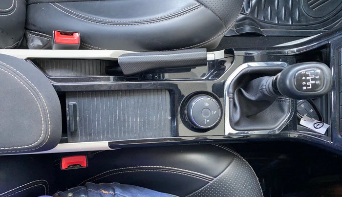 2021 Tata NEXON XZ PLUS PETROL, Petrol, Manual, 53,161 km, Gear Lever