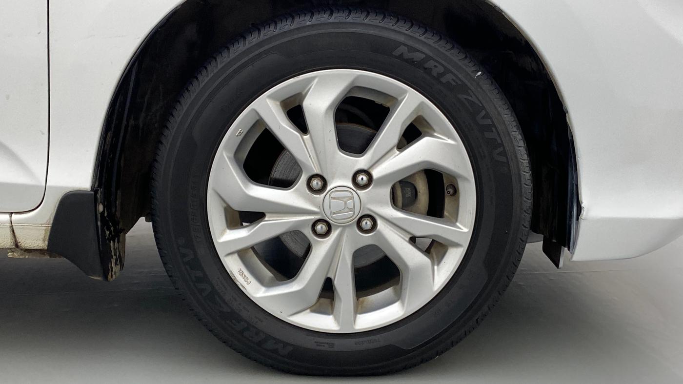 2018 Honda Amaze 1.2 V CVT I VTEC, Petrol, Automatic, 44,153 km, Right Front Wheel