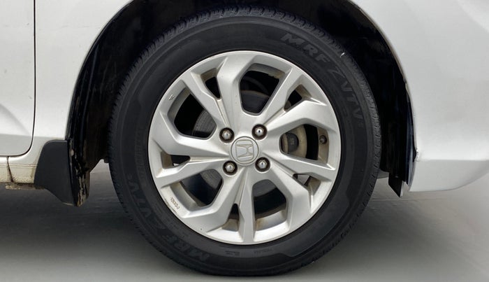 2018 Honda Amaze 1.2 V CVT I VTEC, Petrol, Automatic, 44,153 km, Right Front Wheel