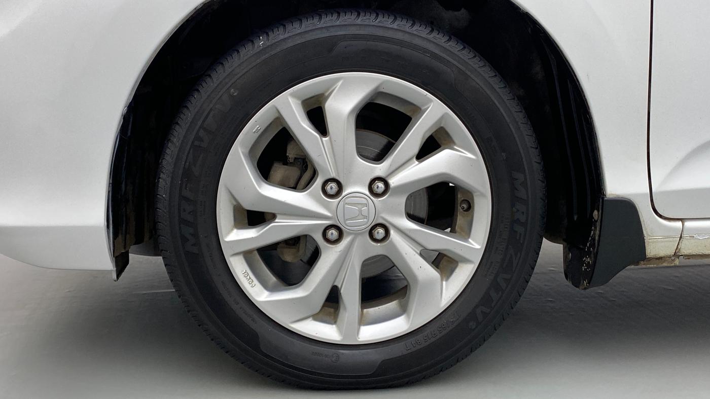 2018 Honda Amaze 1.2 V CVT I VTEC, Petrol, Automatic, 44,153 km, Left Front Wheel