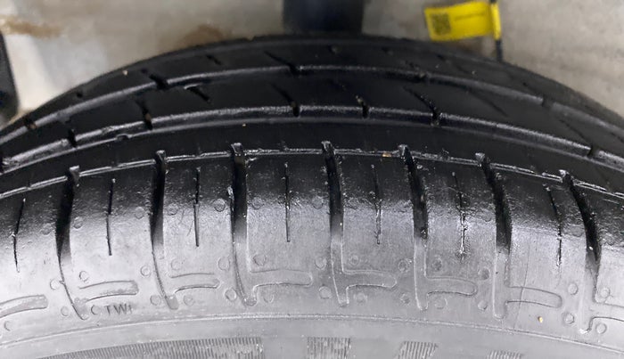 2021 Hyundai GRAND I10 NIOS SPORTZ 1.2 AT, Petrol, Automatic, 15,523 km, Right Rear Tyre Tread