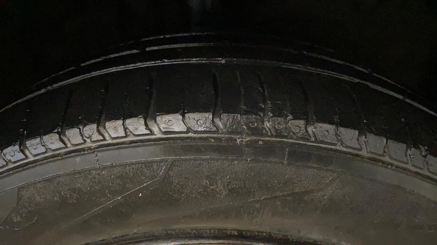 2019 Toyota YARIS J MT, CNG, Manual, 1,20,485 km, Right Front Tyre Tread