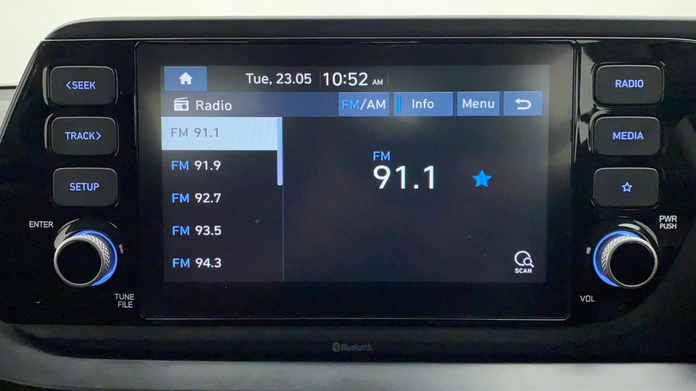 2020 Hyundai NEW I20 SPORTZ 1.2 AT, Petrol, Automatic, 8,895 km, Infotainment System