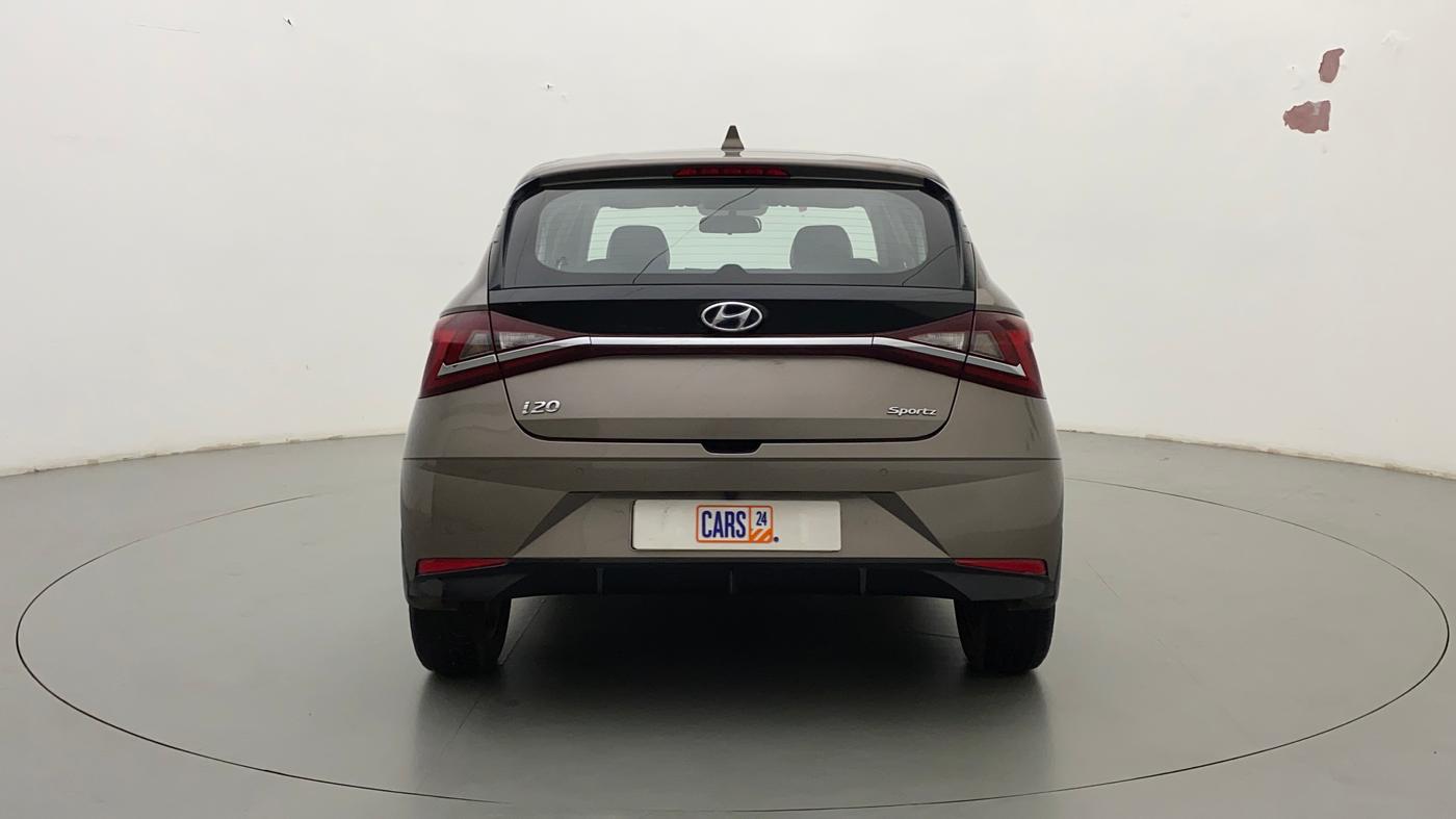 2020 Hyundai NEW I20 SPORTZ 1.2 AT, Petrol, Automatic, 8,895 km, Back/Rear