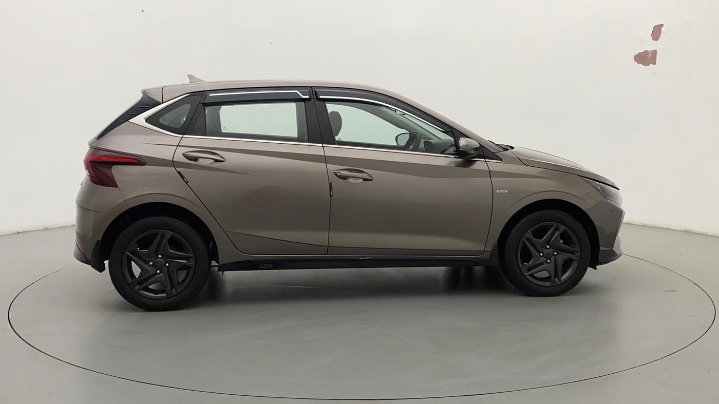 2020 Hyundai NEW I20 SPORTZ 1.2 AT, Petrol, Automatic, 8,895 km, Right Side