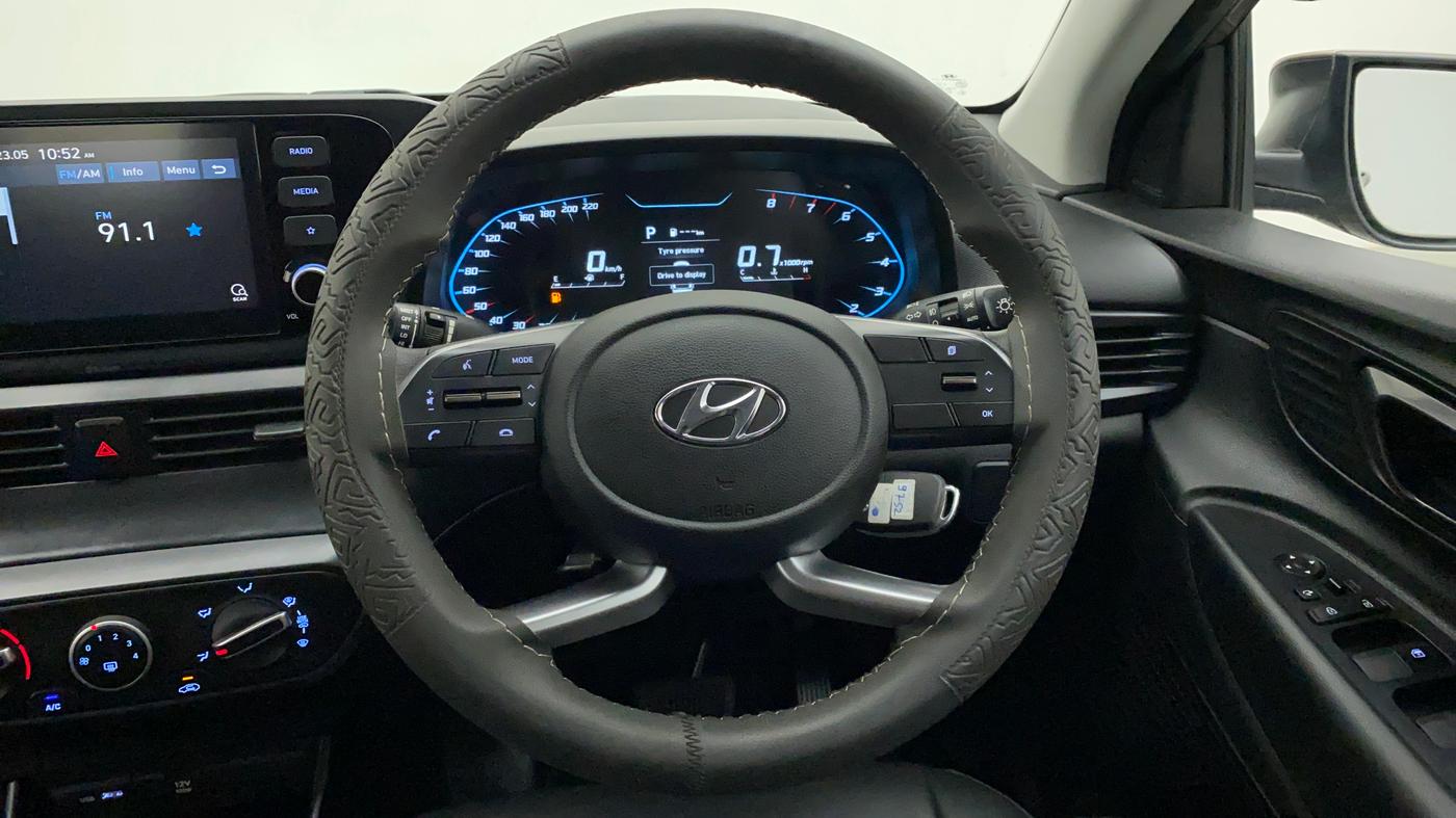 2020 Hyundai NEW I20 SPORTZ 1.2 AT, Petrol, Automatic, 8,895 km, Steering Wheel Close Up