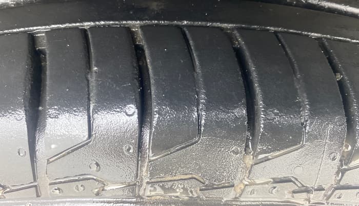 2020 Hyundai Creta SX (O) AT 1.5 DIESEL, Diesel, Automatic, 1,34,586 km, Right Front Tyre Tread