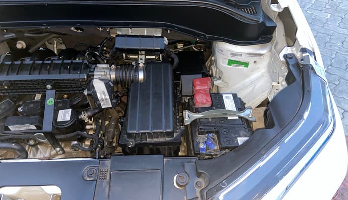 2024 Tata PUNCH ACCOMPLISHED SUNROOF MT, Petrol, Manual, 22,609 km, Engine View - Right