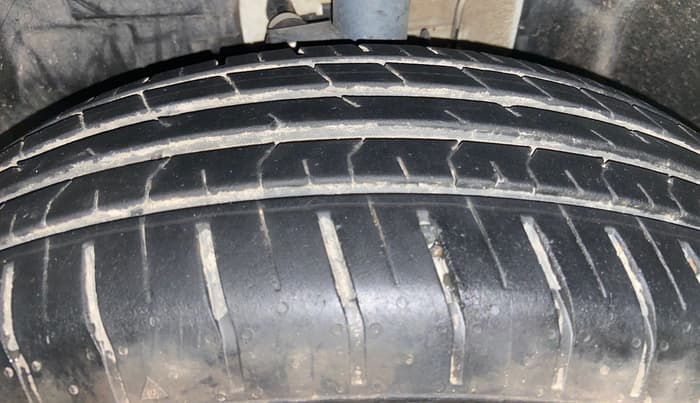 2024 Tata PUNCH ACCOMPLISHED SUNROOF MT, Petrol, Manual, 22,609 km, Left Front Tyre Tread