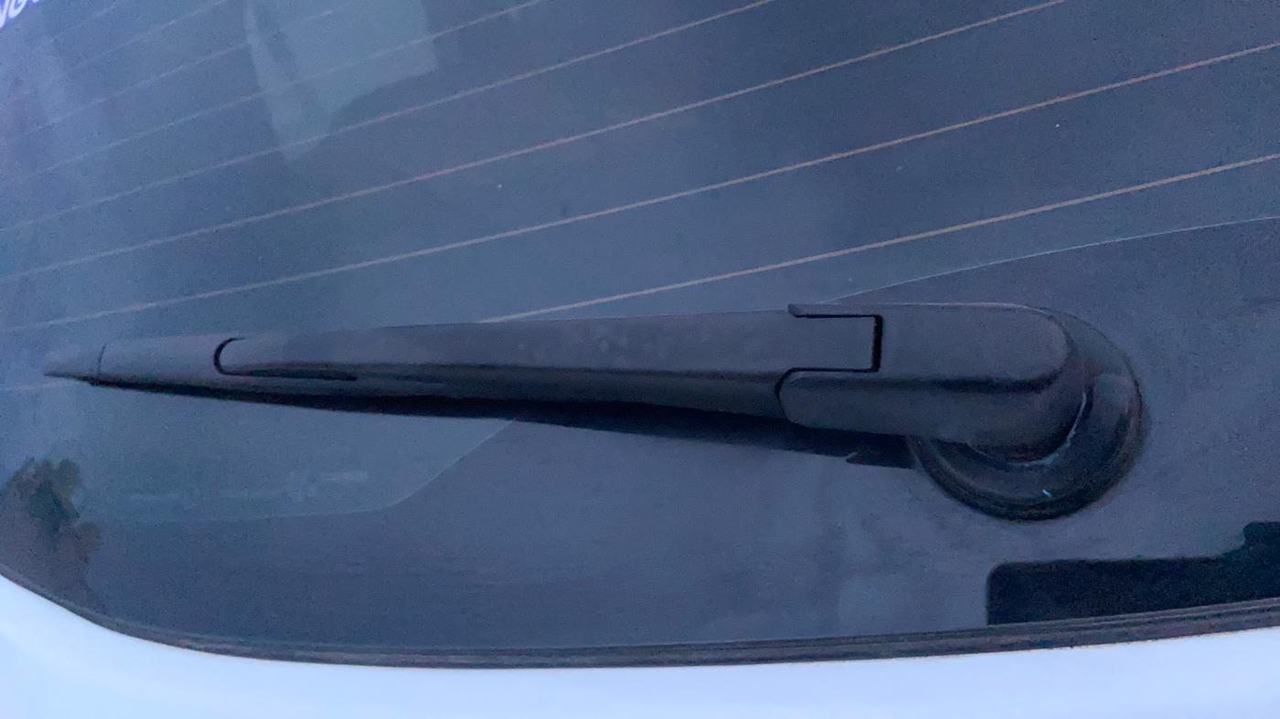 2024 Tata PUNCH ACCOMPLISHED SUNROOF MT, Petrol, Manual, 22,609 km, Rear Wiper