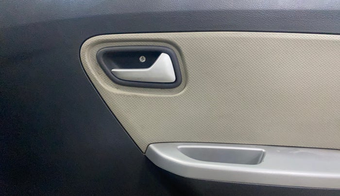 2018 Maruti Alto K10 VXI, Petrol, Manual, 57,388 km, Driver Side Door Panels Control