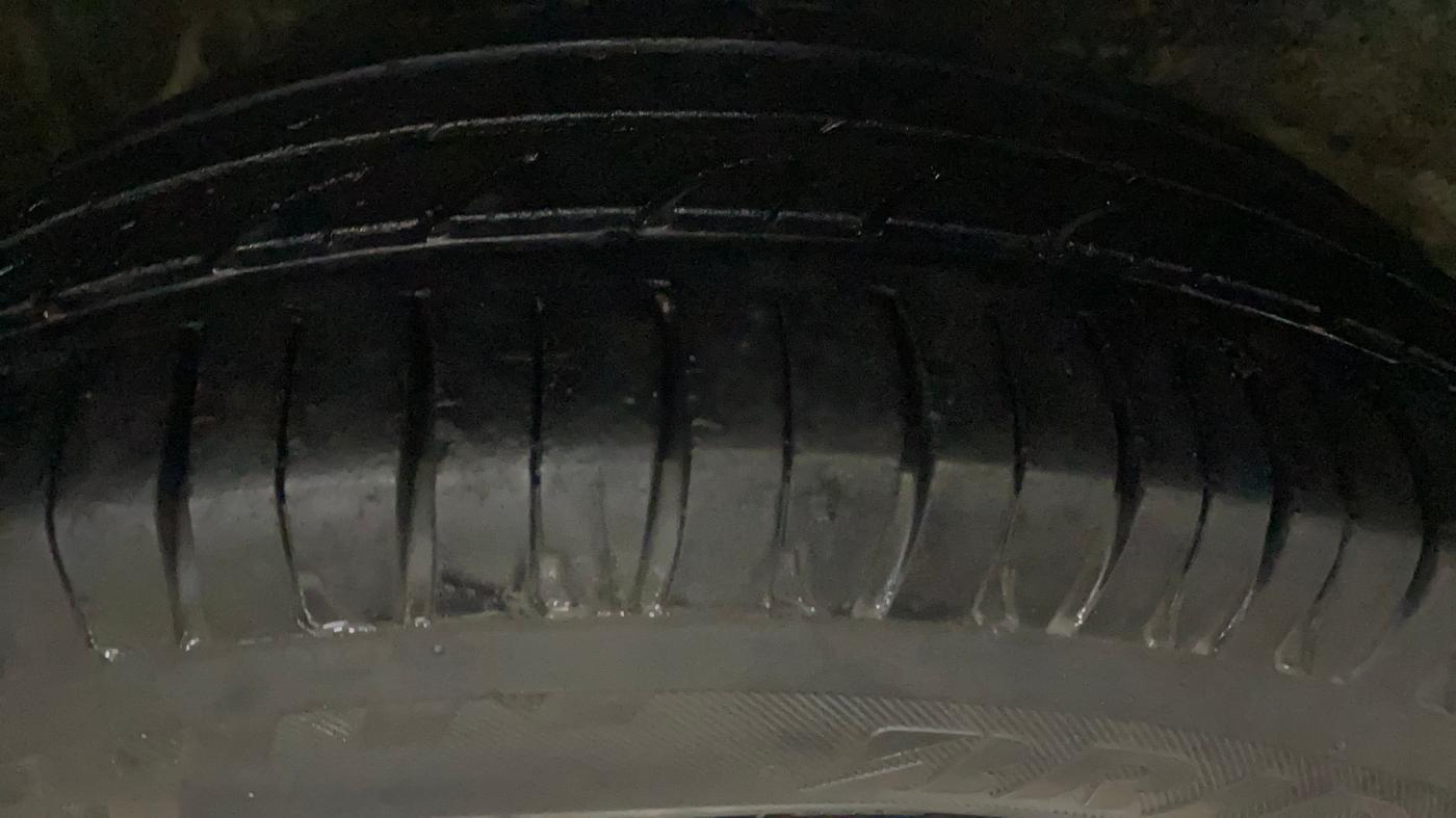2018 Maruti Alto K10 VXI, Petrol, Manual, 57,348 km, Right Front Tyre Tread