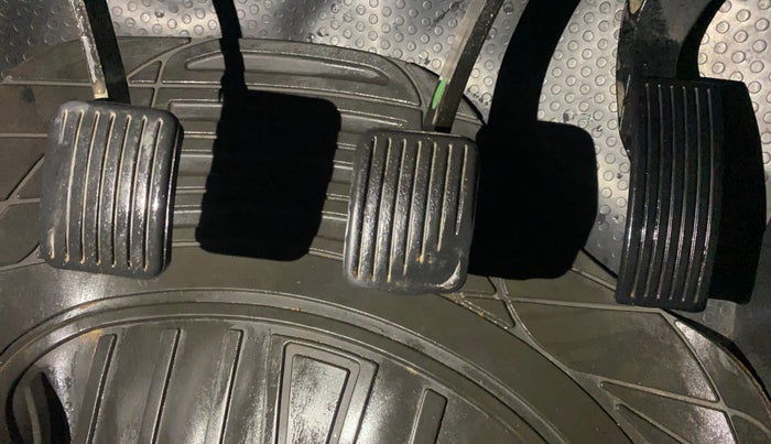 2014 Hyundai Xcent S (O) 1.2, Petrol, Manual, 72,476 km, Pedals