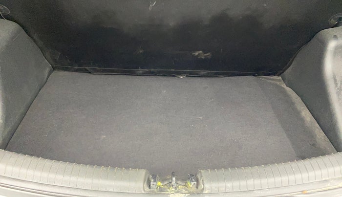 2018 Hyundai Grand i10 SPORTZ AT 1.2 KAPPA VTVT, Petrol, Automatic, 57,913 km, Boot Inside