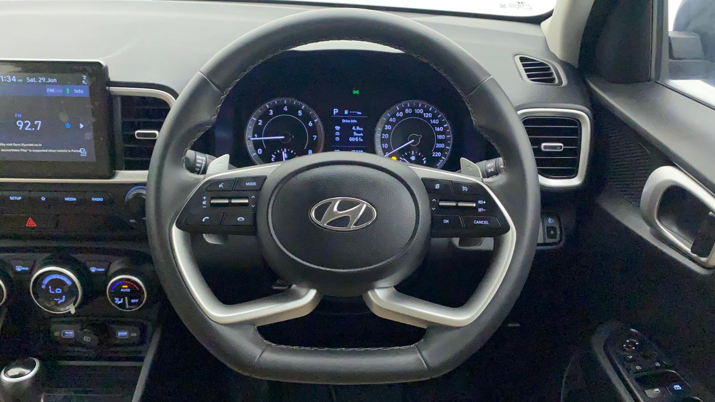 2022 Hyundai VENUE SX PLUS 1.0 TURBO DCT, Petrol, Automatic, 15,410 km, Steering Wheel Close Up