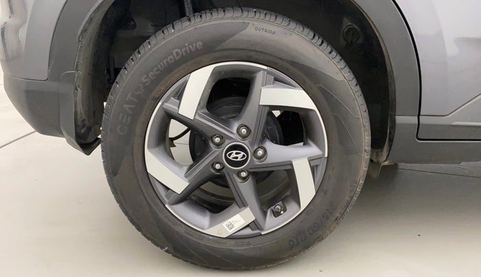 2022 Hyundai VENUE SX PLUS 1.0 TURBO DCT, Petrol, Automatic, 15,410 km, Right Rear Wheel