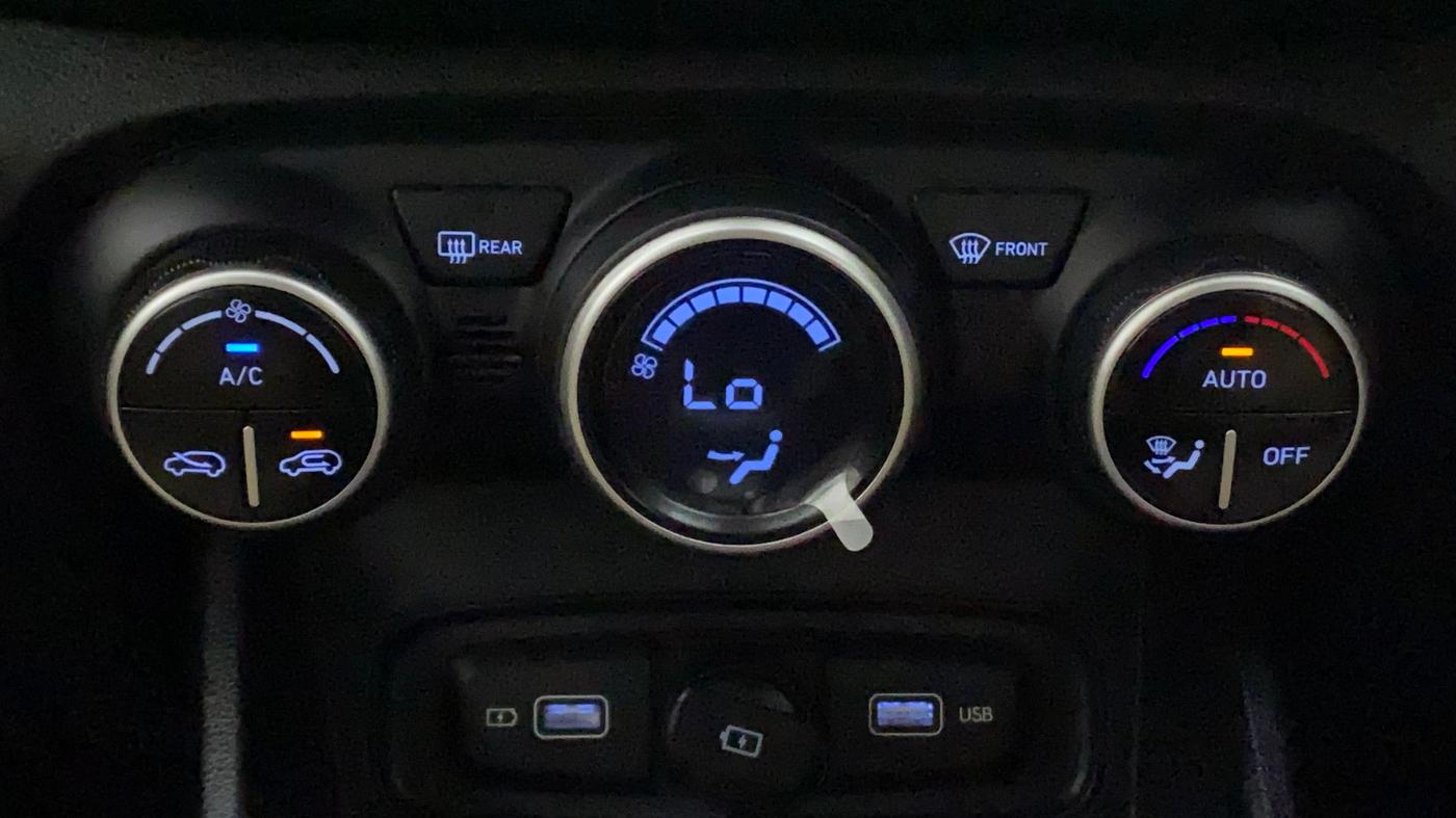 2022 Hyundai VENUE SX PLUS 1.0 TURBO DCT, Petrol, Automatic, 15,410 km, Automatic Climate Control