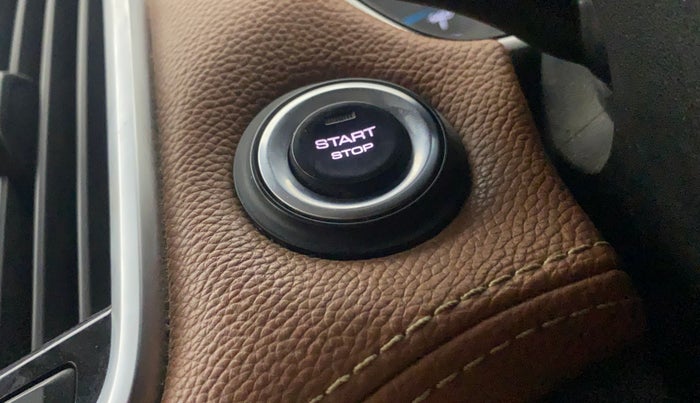 2022 MG HECTOR PLUS SHARP 1.5 PETROL TURBO CVT 6-STR, Petrol, Automatic, 56,089 km, Keyless Start/ Stop Button